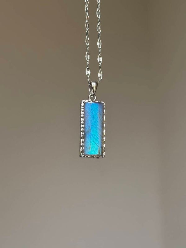 Vintage Labradorite pendant silver