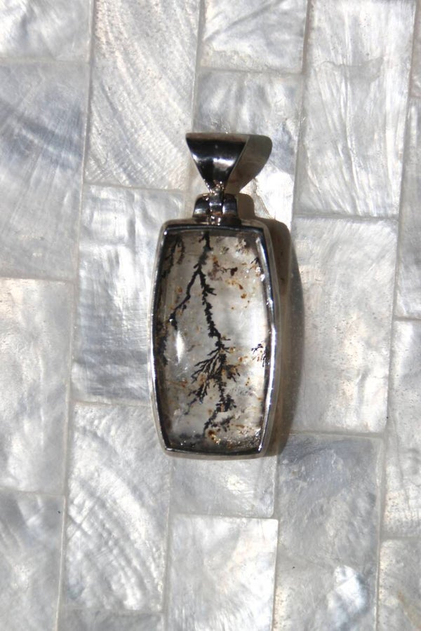 Dendrite Pendant