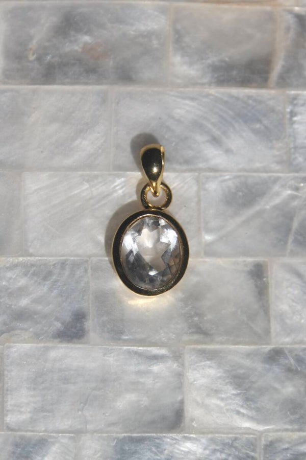 Portal of Light - Quartz Pendant | Gold