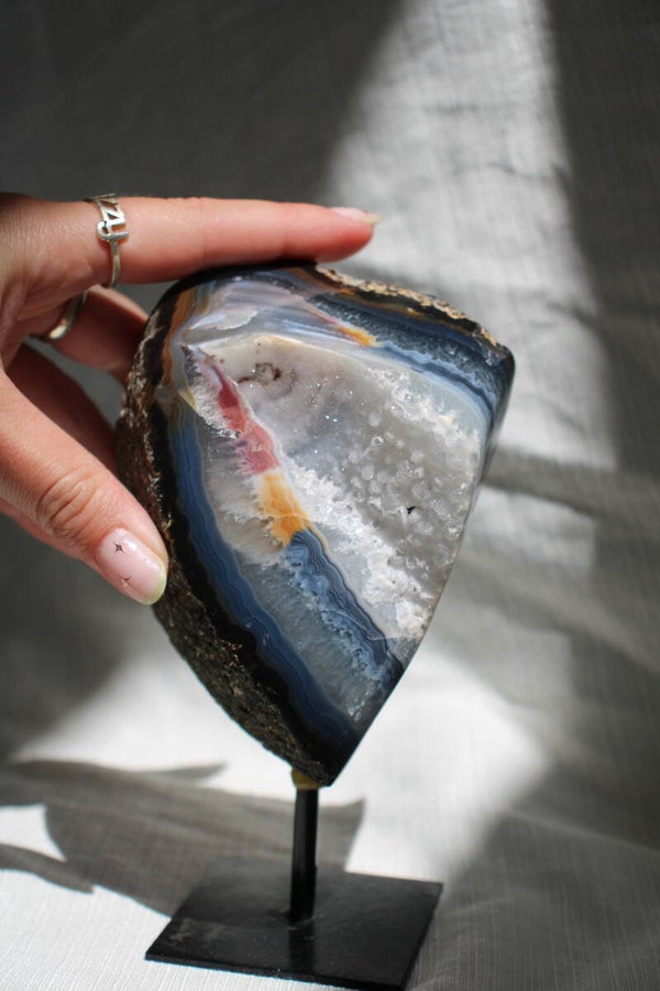 Sparkly Agate on stand