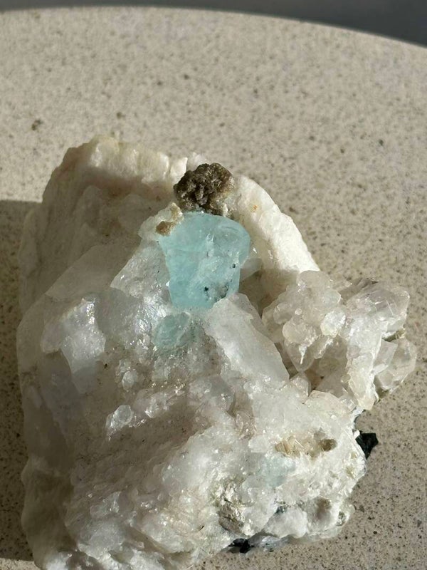 Aquamarijn/kwarts/zwarte toermalijn specimen