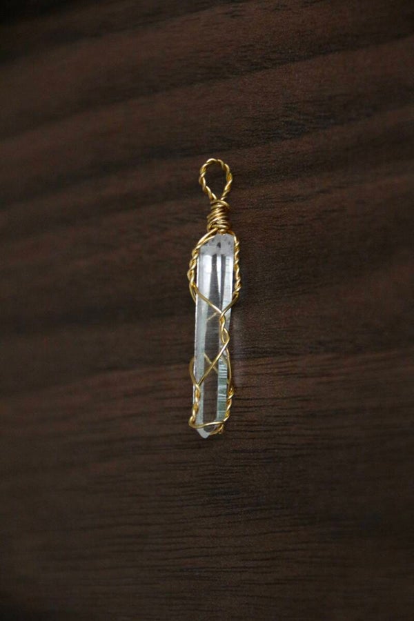 Lemurian pendant gold