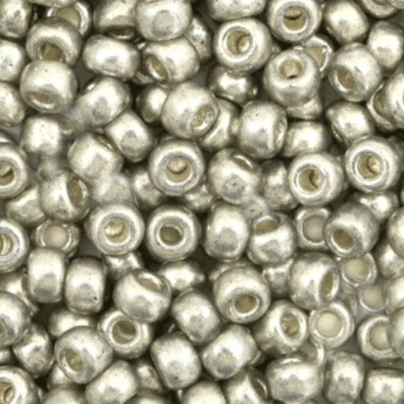 Miyuki 6/0 4mm rocailles Duracoat galvanized light pewter silver 6-4221