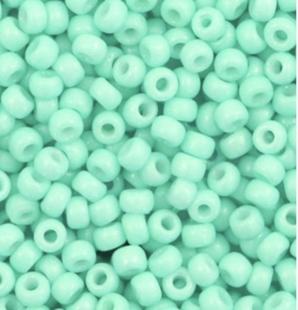 Miyuki rocailles 8/0. 3mm Duracoat opaque catalina green 8-4472