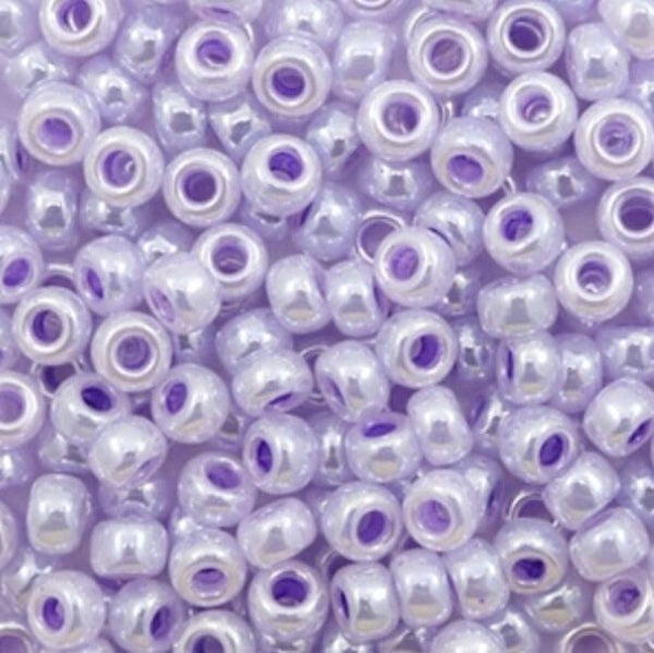 Miyuki 6/0 4mm rocailles Ceylon lilac purple 6-538