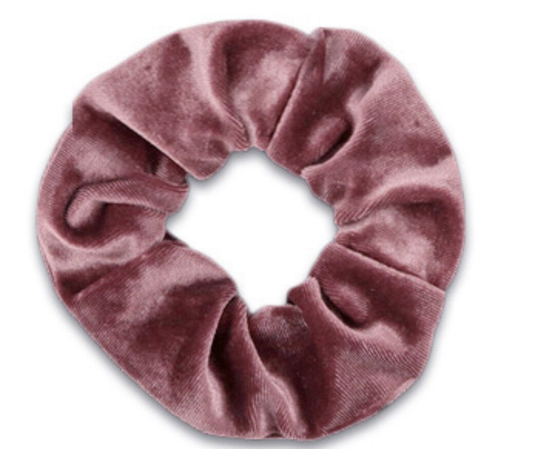 Scrunchie Velvet Rich Razzleberry Pink