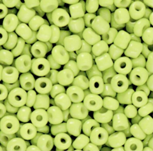 Rocailles 8/0 (3mm) Lime green