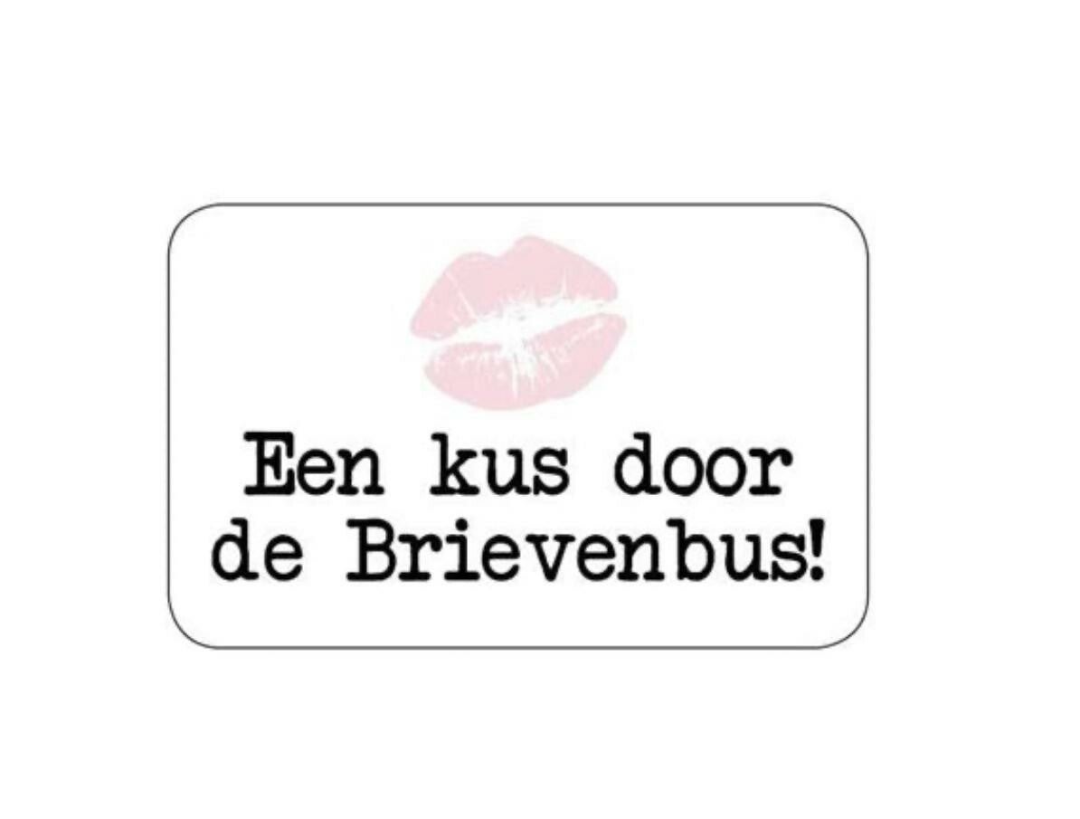 Sticker “een kus door de brievenbus”