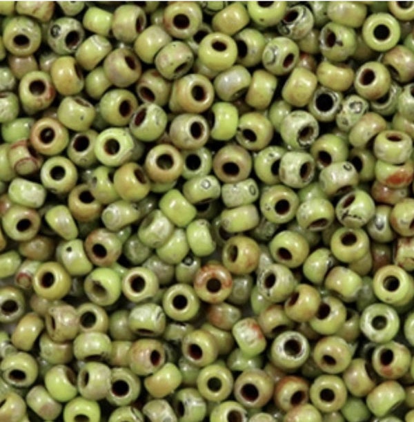 Miyuki rocailles 8/0 3mm Opaque picasso chartreuse green 8 - 4515