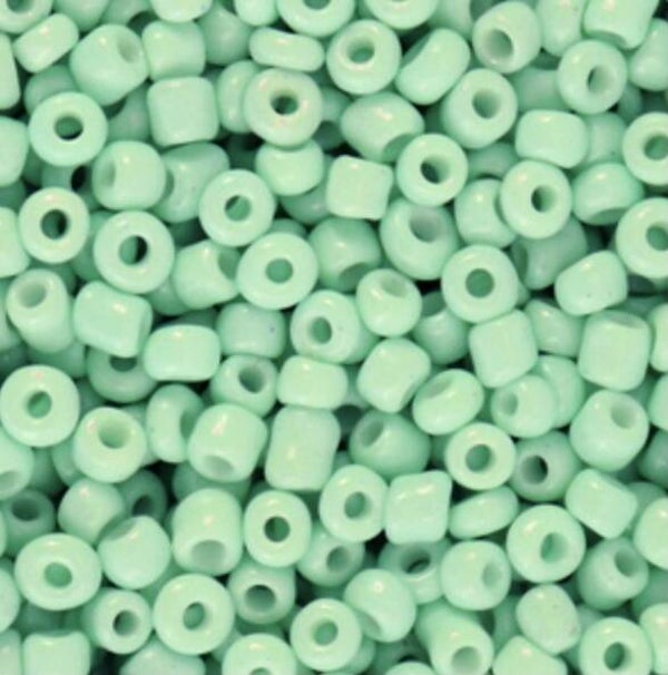 Rocailles 8/0 (3mm) Green ash