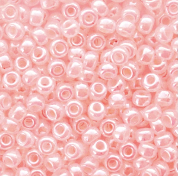 Miyuki rocailles 8/0 3mm cetlon baby pink 8-517