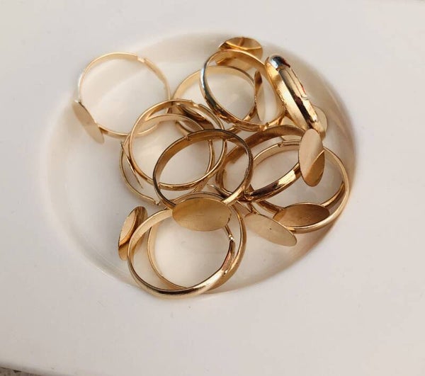 Verstelbare ring metaal goud.