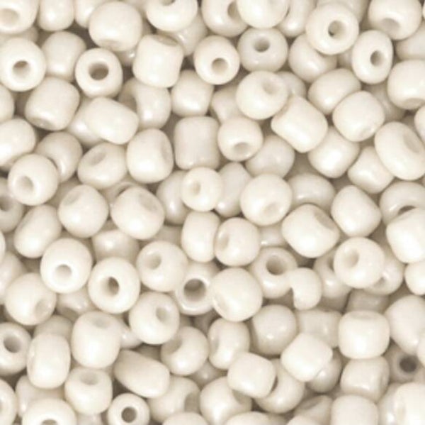 Rocailles 8/0 (3mm) Lotus white