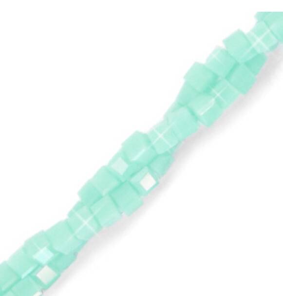 Facet kralen top quality cube 2x2mm Turquoise blue-pearl shine coating