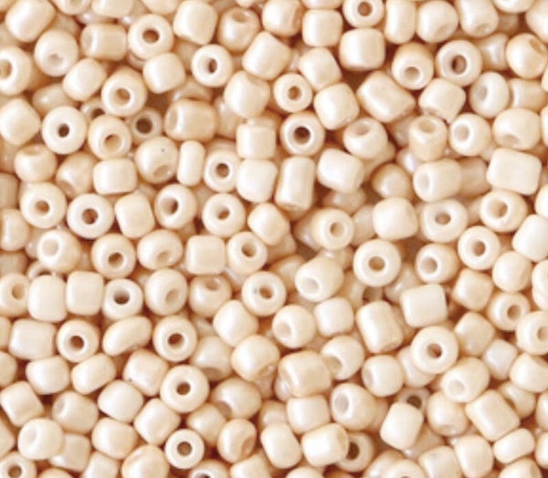 Rocailles 12/0 2mm Apricot beige 