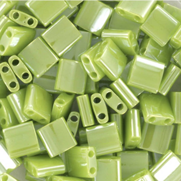 Miyuki tila 5x5mm Opaque luster chartreuse 