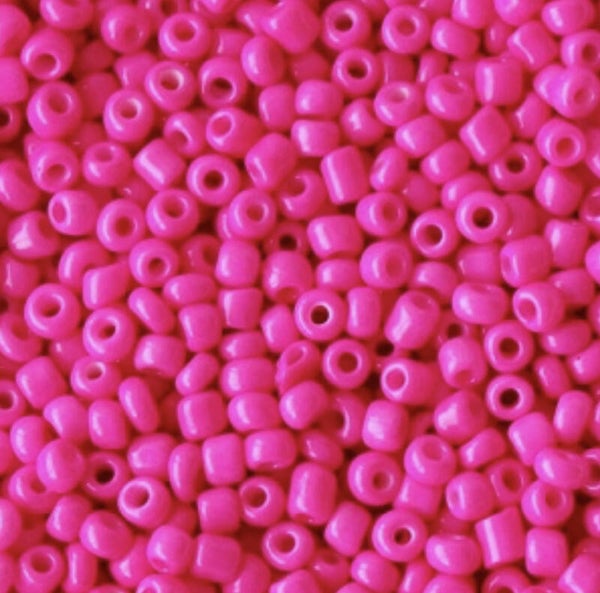 Rocailles 12/0 2mm fuchsia pink
