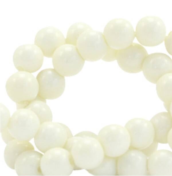 Glaskralen 4 mm opaque Off white