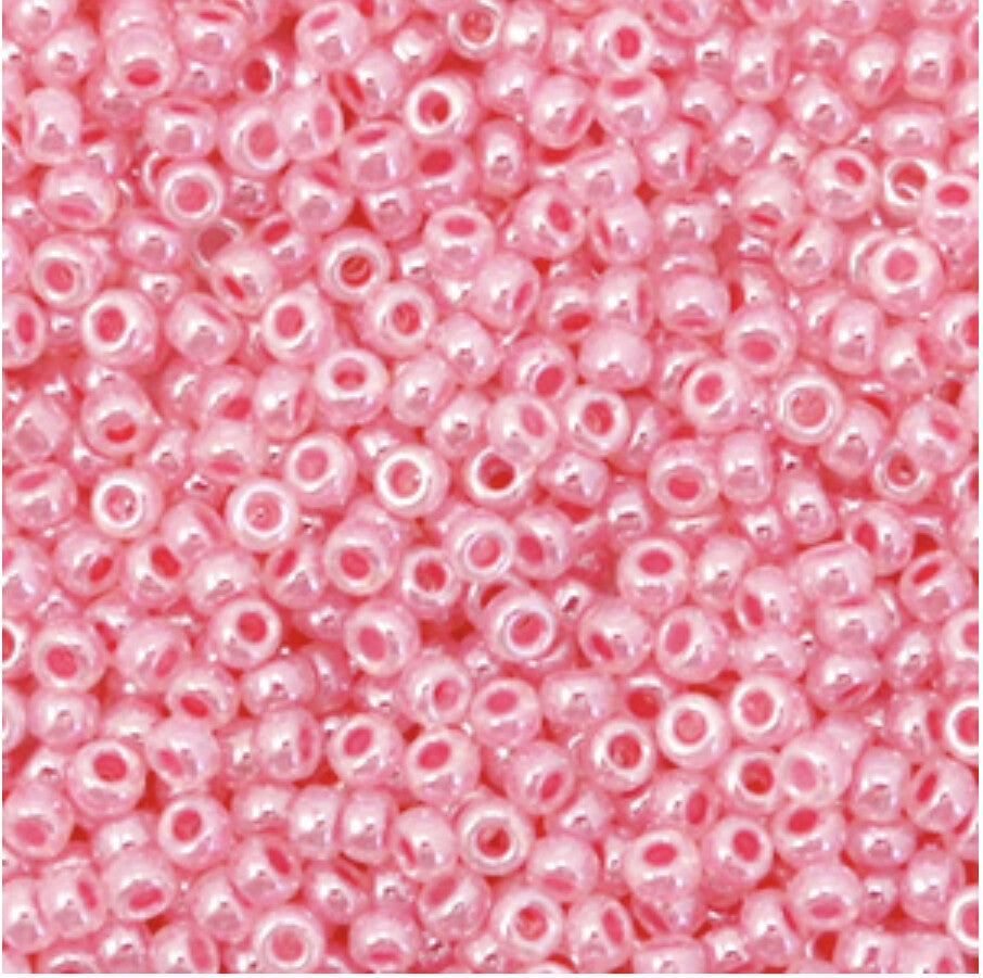 Miyuki 11/0 2mm ceylon carnation pink 11-535