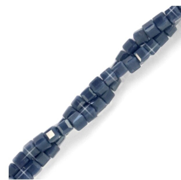 Facet kralen top quality cube 2x2mm Ensign blue-pearl shine coating