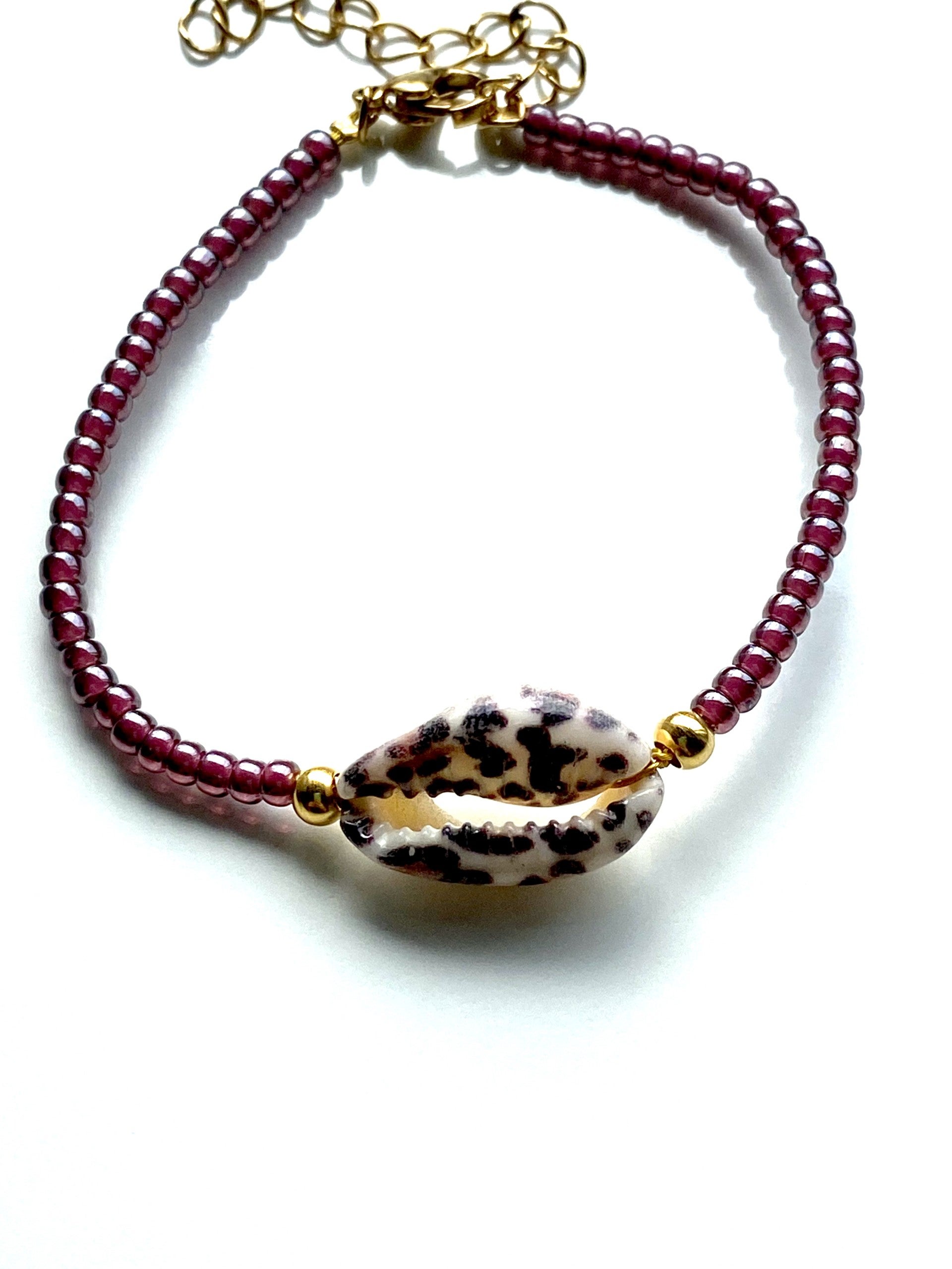 Leopard kauri bracelet.