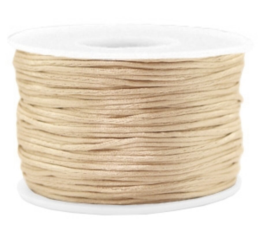 Macramé satijnkoord champagne gold 1,5 mm