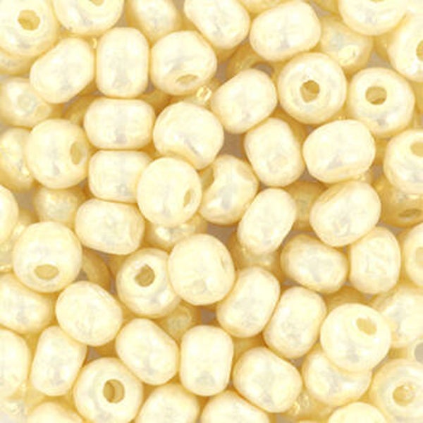 Miyuki 6-3951 baroque white