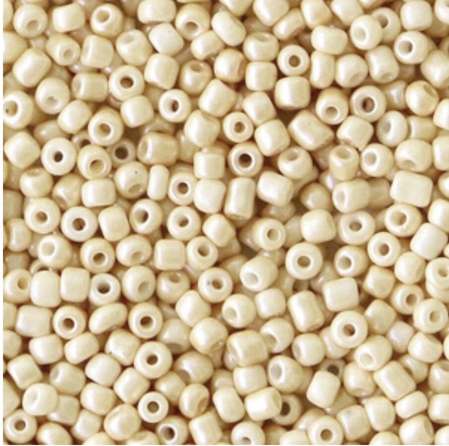 Rocailles 2mm Classic Beige