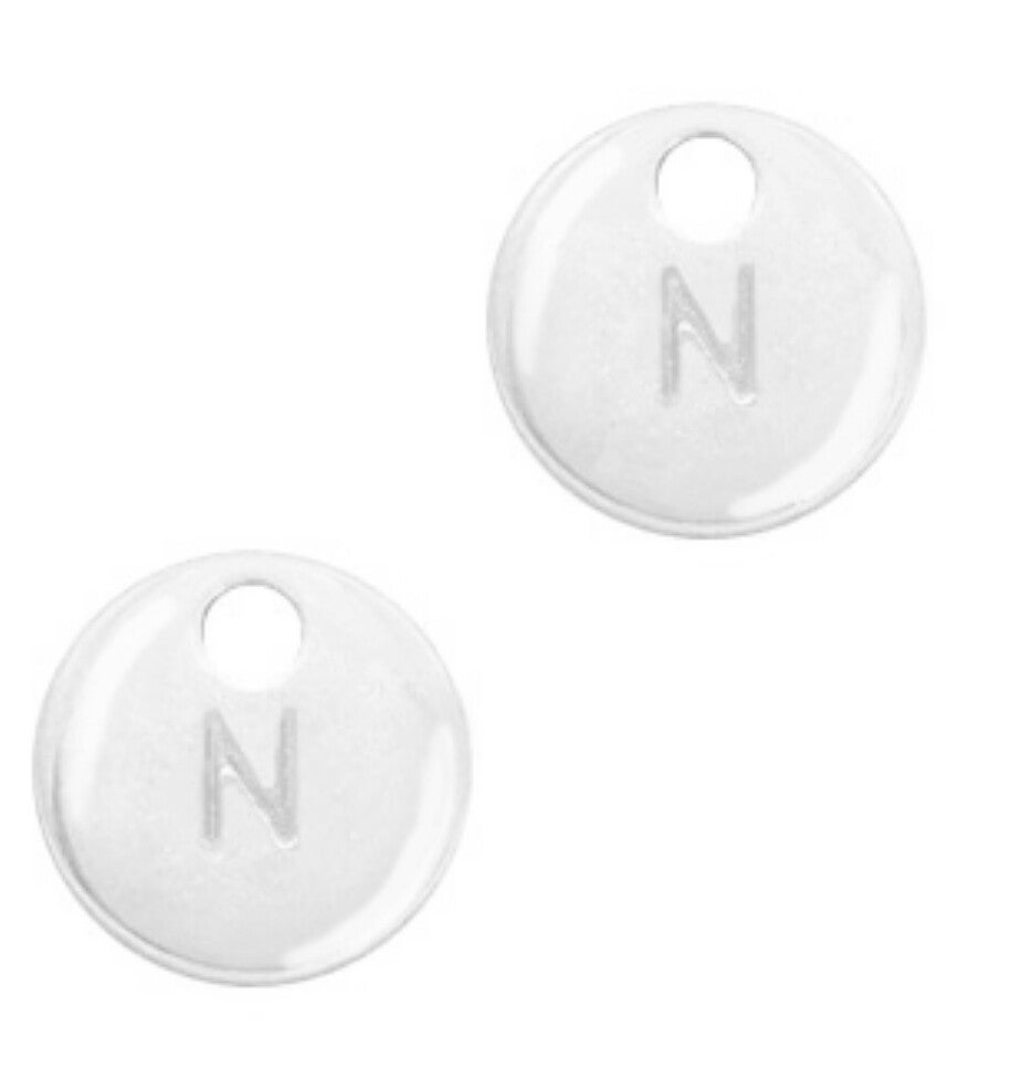 Metaal bedel initial N zilver (nikkelvrij)