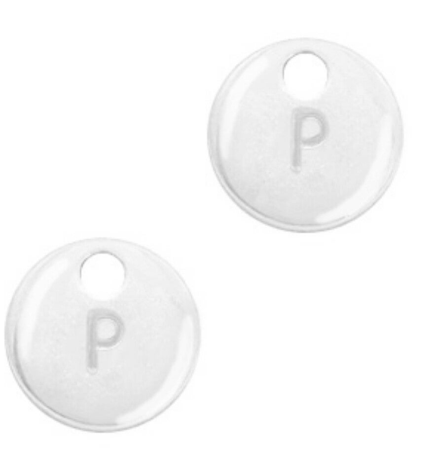 Metaal bedel initial P zilver (nikkelvrij)