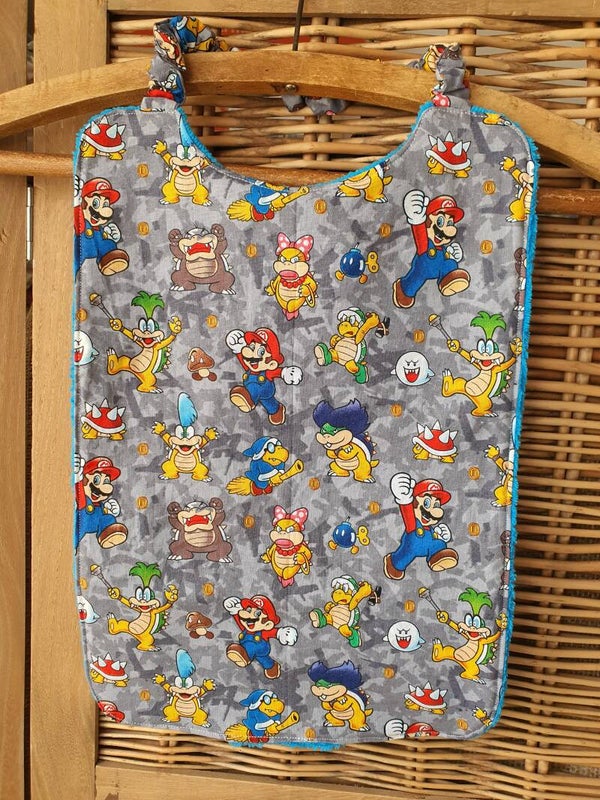 bavoir - serviette de cantine "Mario bros gris"