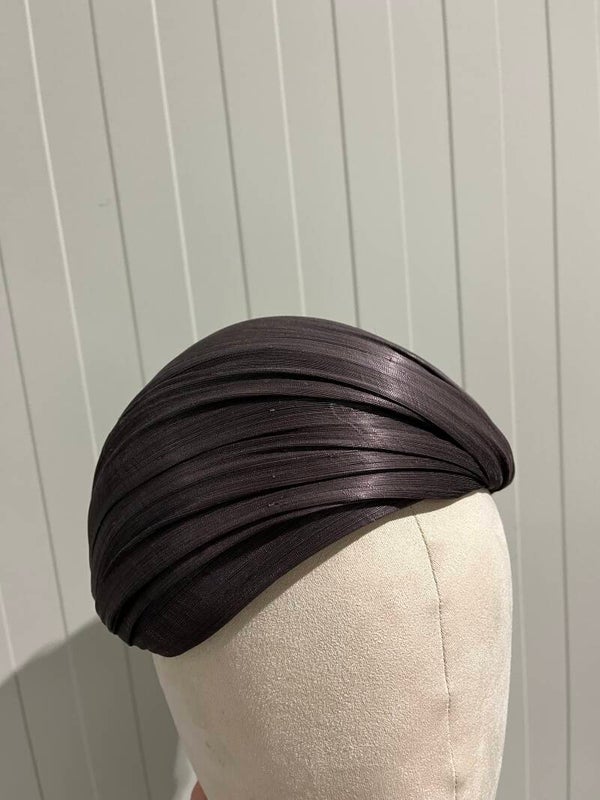 Diep donkerbruine silk abaca dop