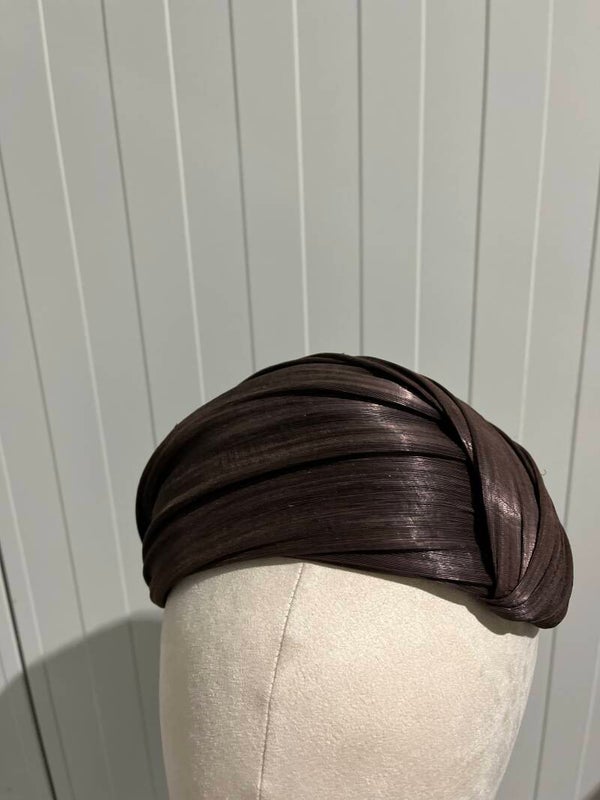 Bruine silk abaca bandeau dop