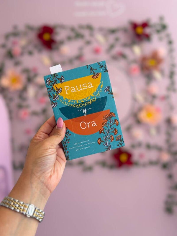 Pausa y Ora