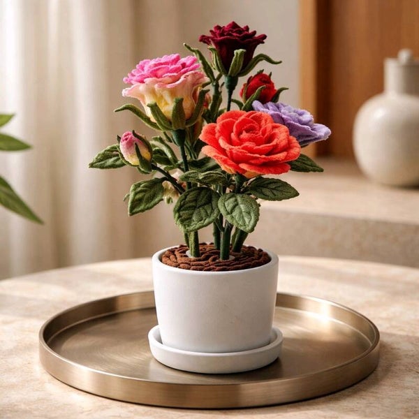 Fuzzy Wire Rose Pen Planter