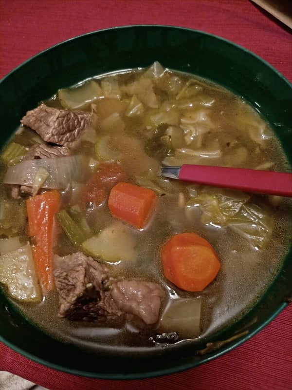 Caldo de res