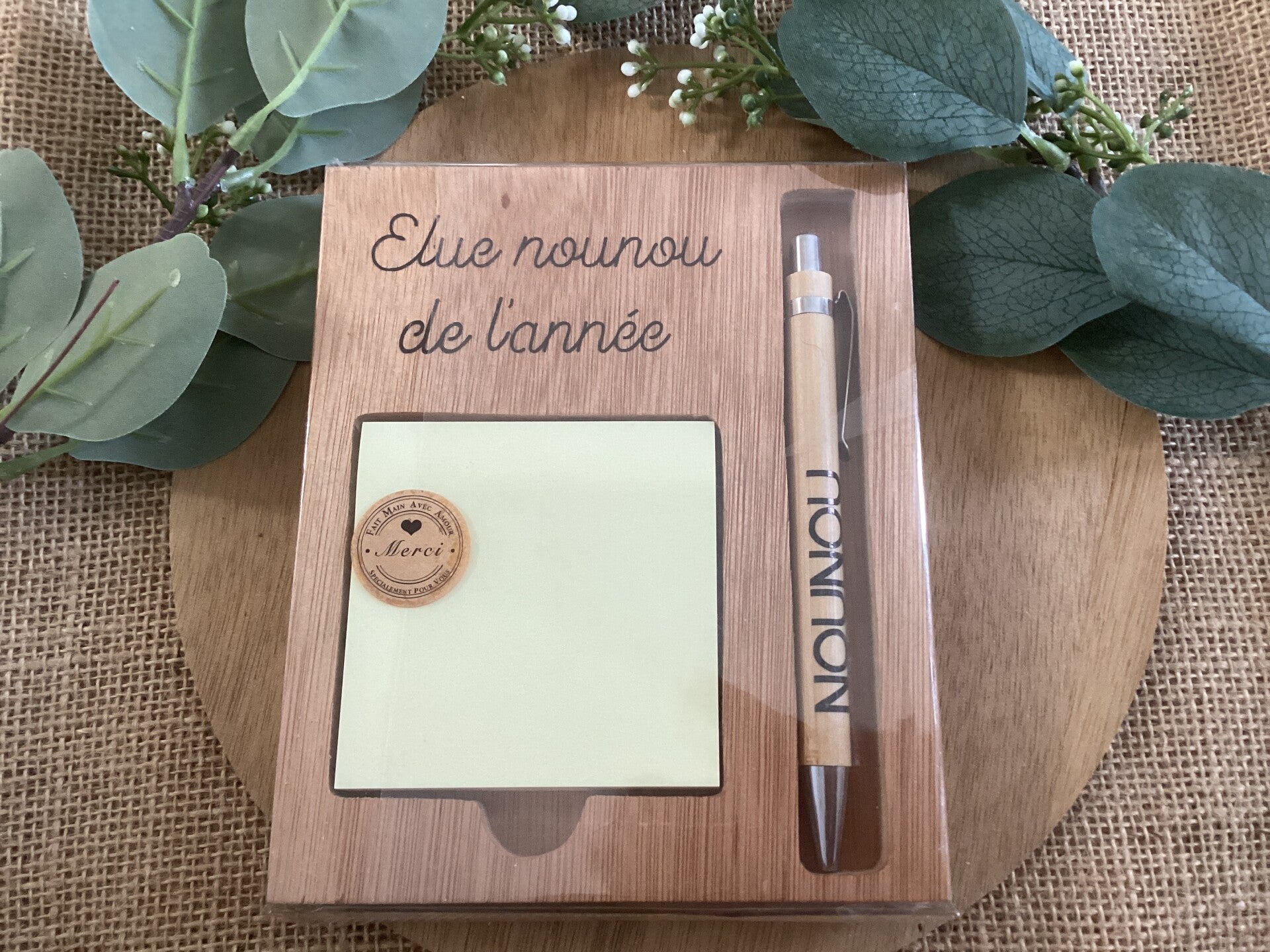 Porte post-it avec stylo « Élue nounou de l’année »