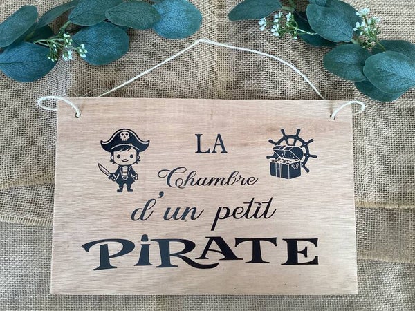 Plaque de porte « La chambre d’un petit pirate »
