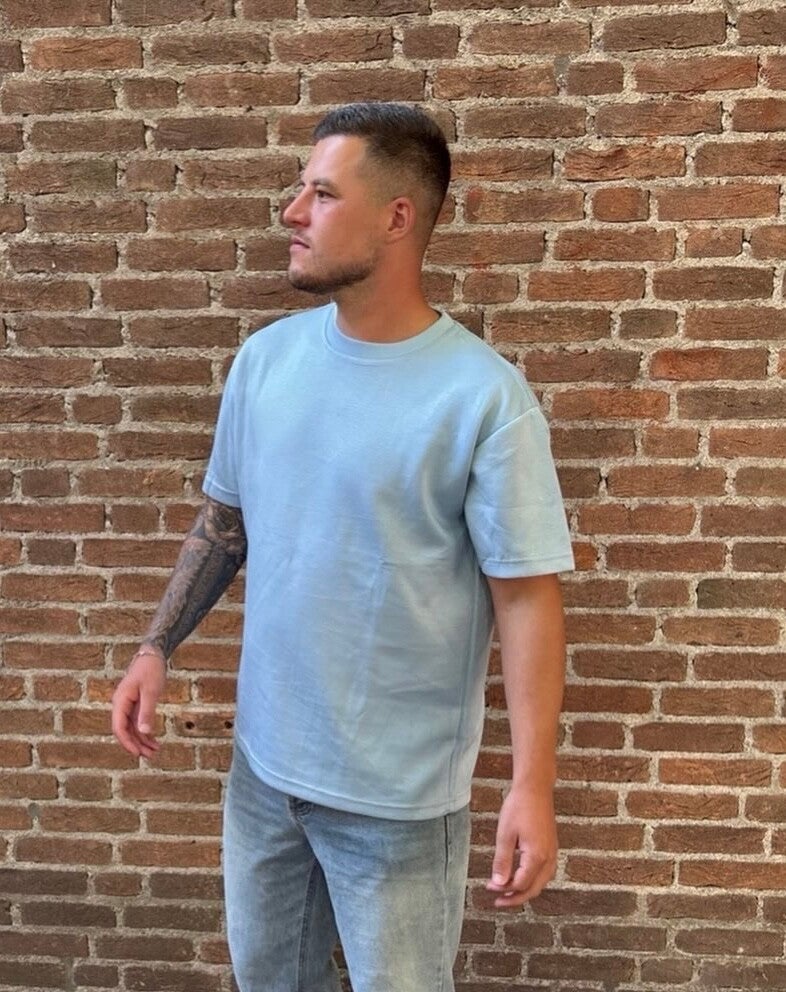 T-shirt sky blue