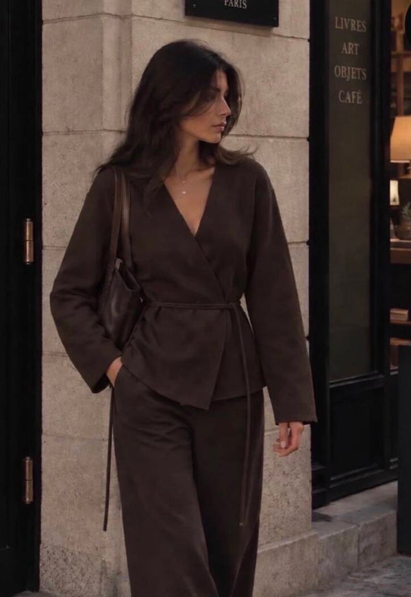 Lace-up Brown