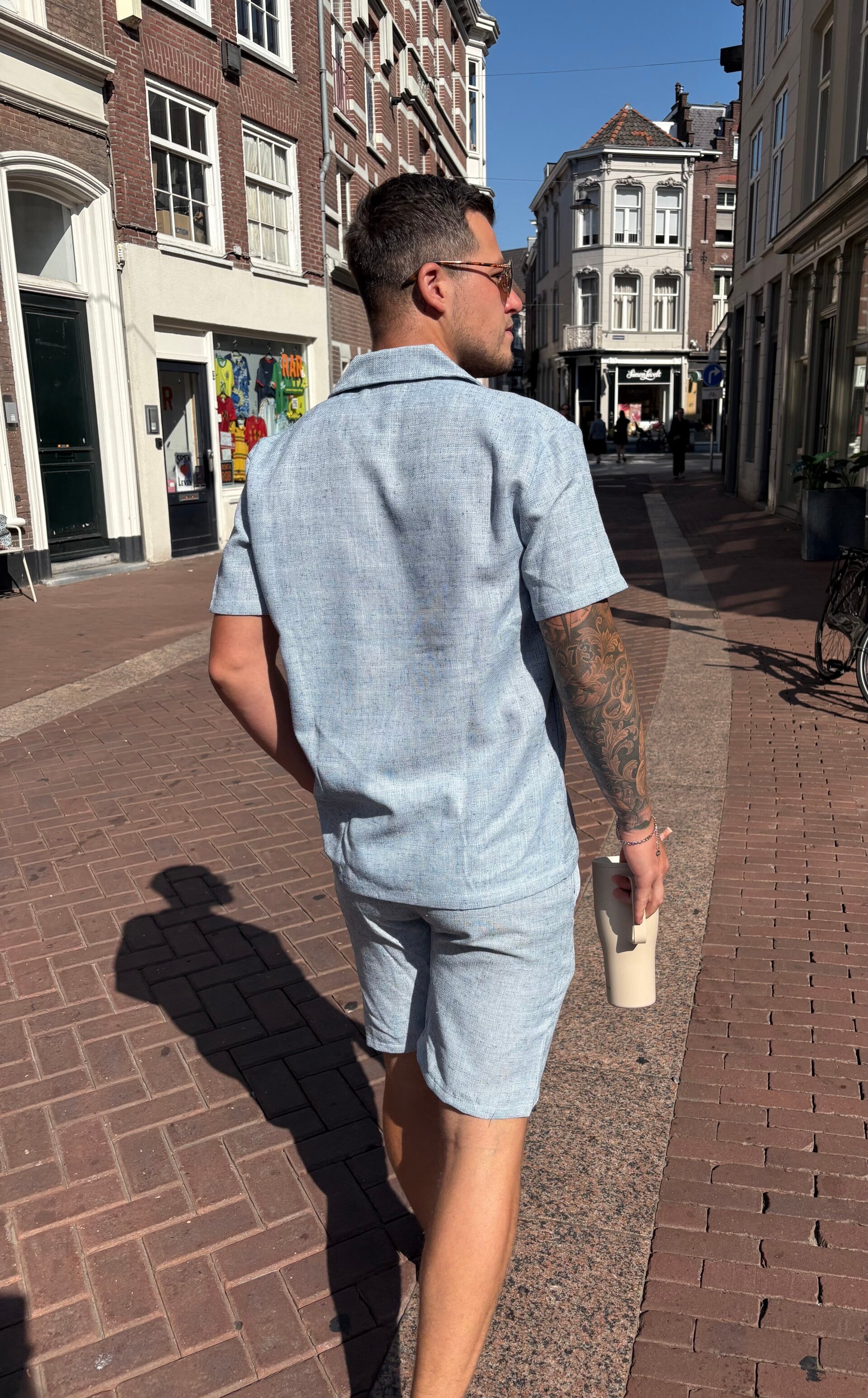 Short linnen look blue