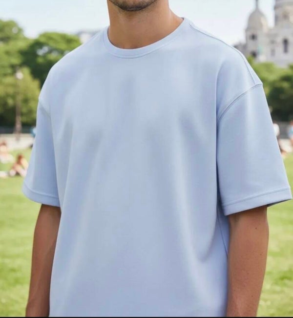 T-shirt sky blue