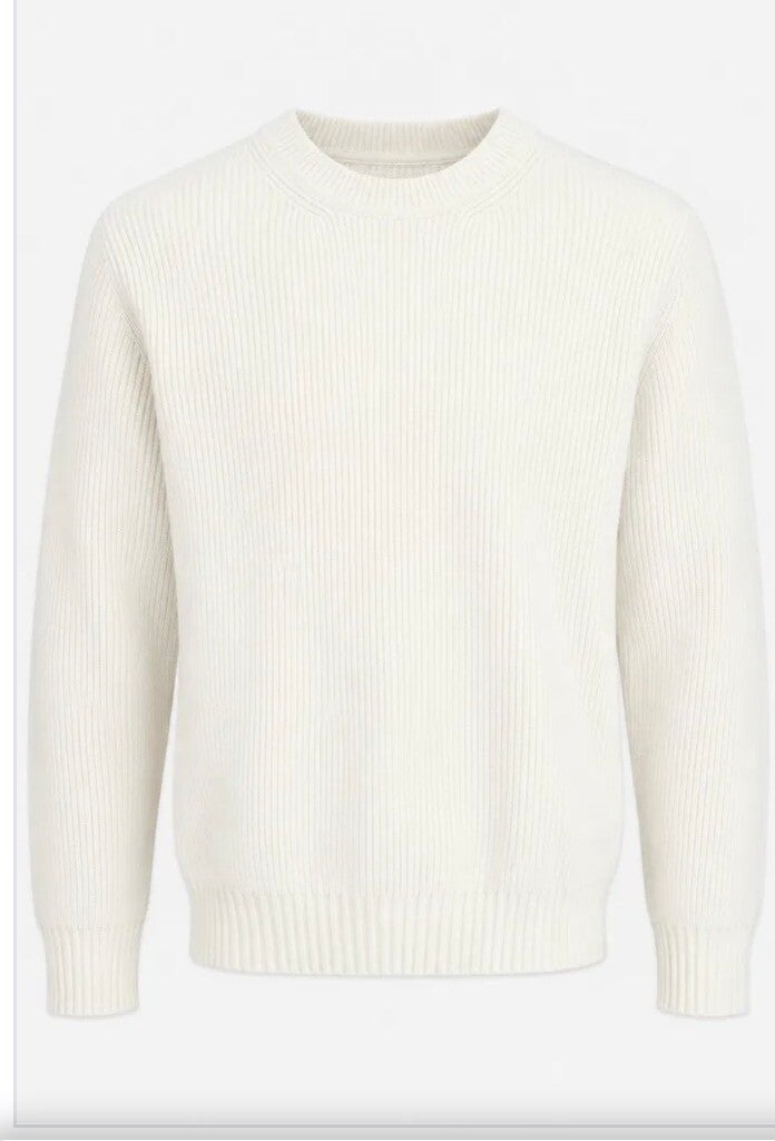 Knit sweater white