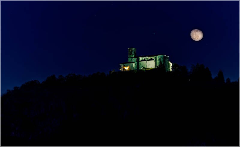 2026-05-24 Notturna sul Santuario della Madonna della Ceriola