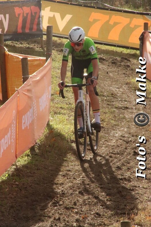 img_0001-bordermaker-standard-skkxk9.jpg
