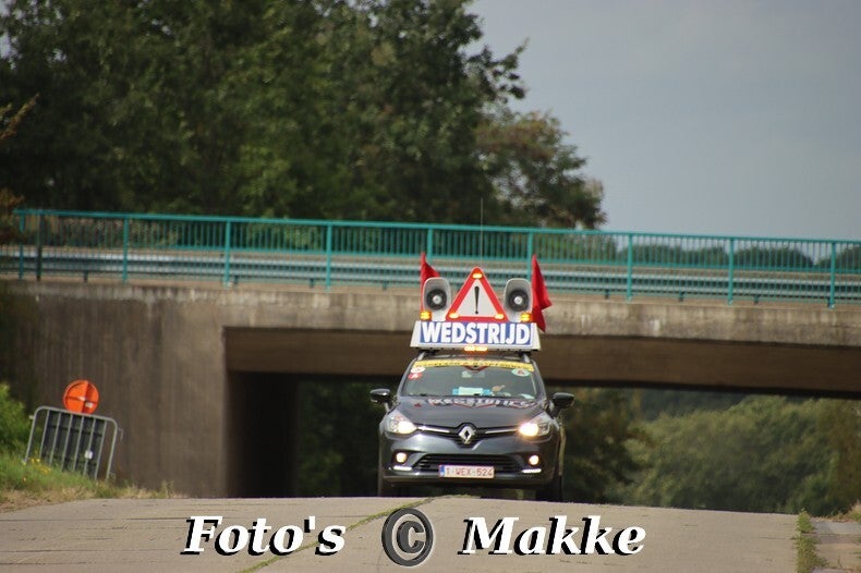 img_0002-bordermaker-standard-l665ov.jpg