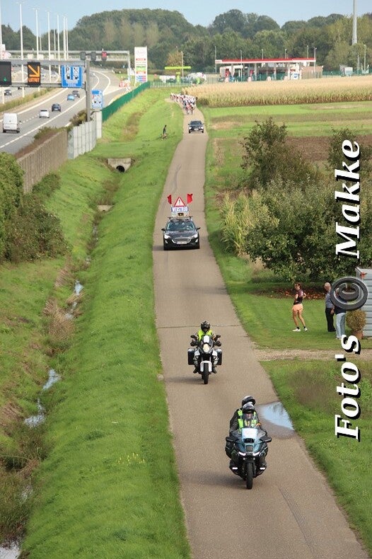 img_0004-bordermaker-standard-4jyi2o.jpg