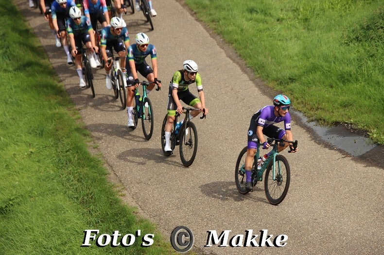 img_0028-bordermaker-standard-1os7qf.jpg