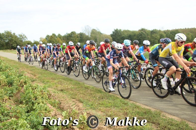 img_0041-bordermaker-standard-uz81vg.jpg