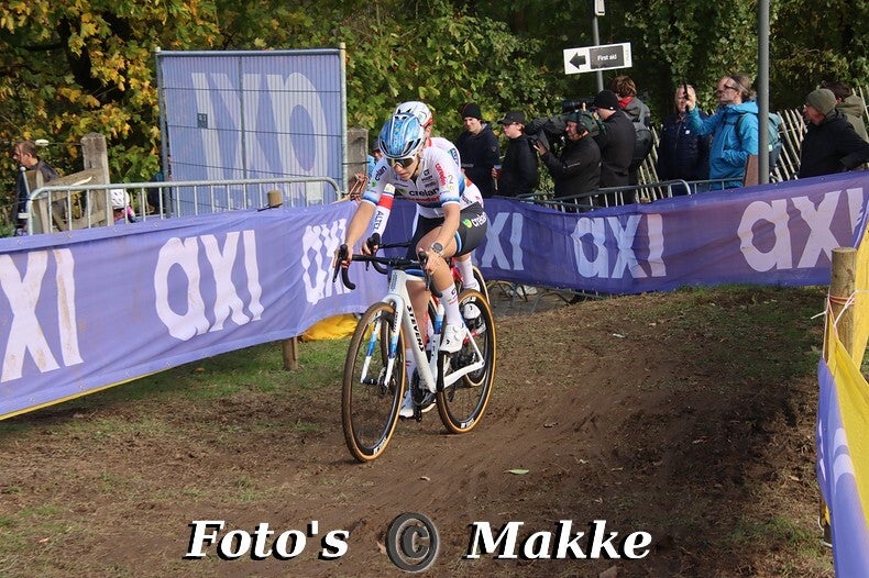 img_0044-bordermaker-standard-mny8g3.jpg